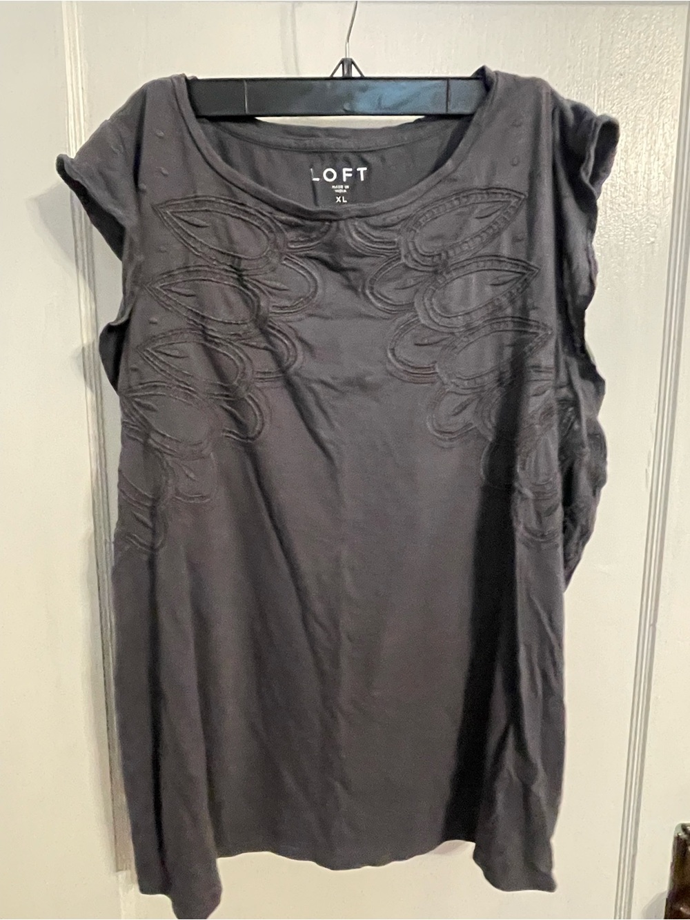 LOFT Sleeveless Embroidered Tank Top